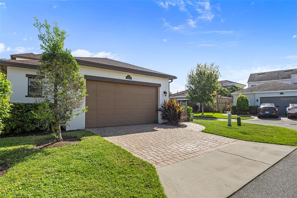 7215 PRIMAVERA LANE