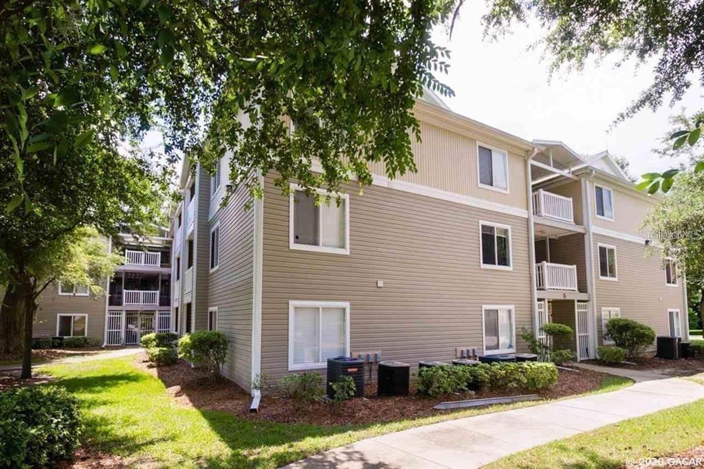 4000 SW 23RD STREET UNIT 1-106