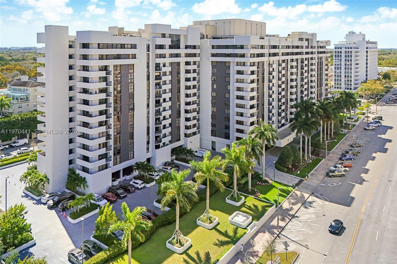 600 Biltmore Way # 1018, Coral Gables FL 33134