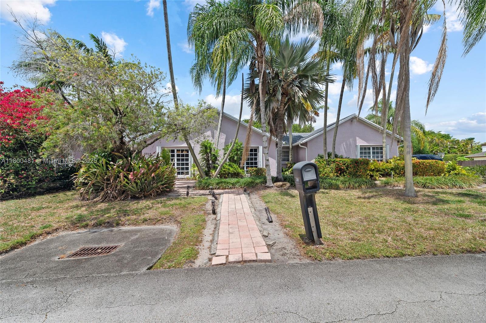9905 SW 131st St, Miami FL 33176