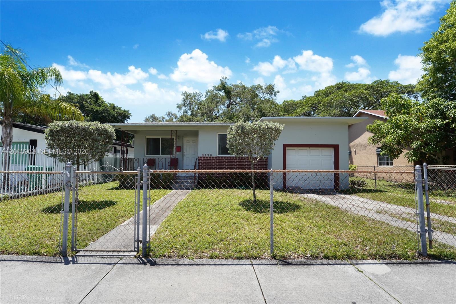 3278 Thomas Ave, Miami FL 33133