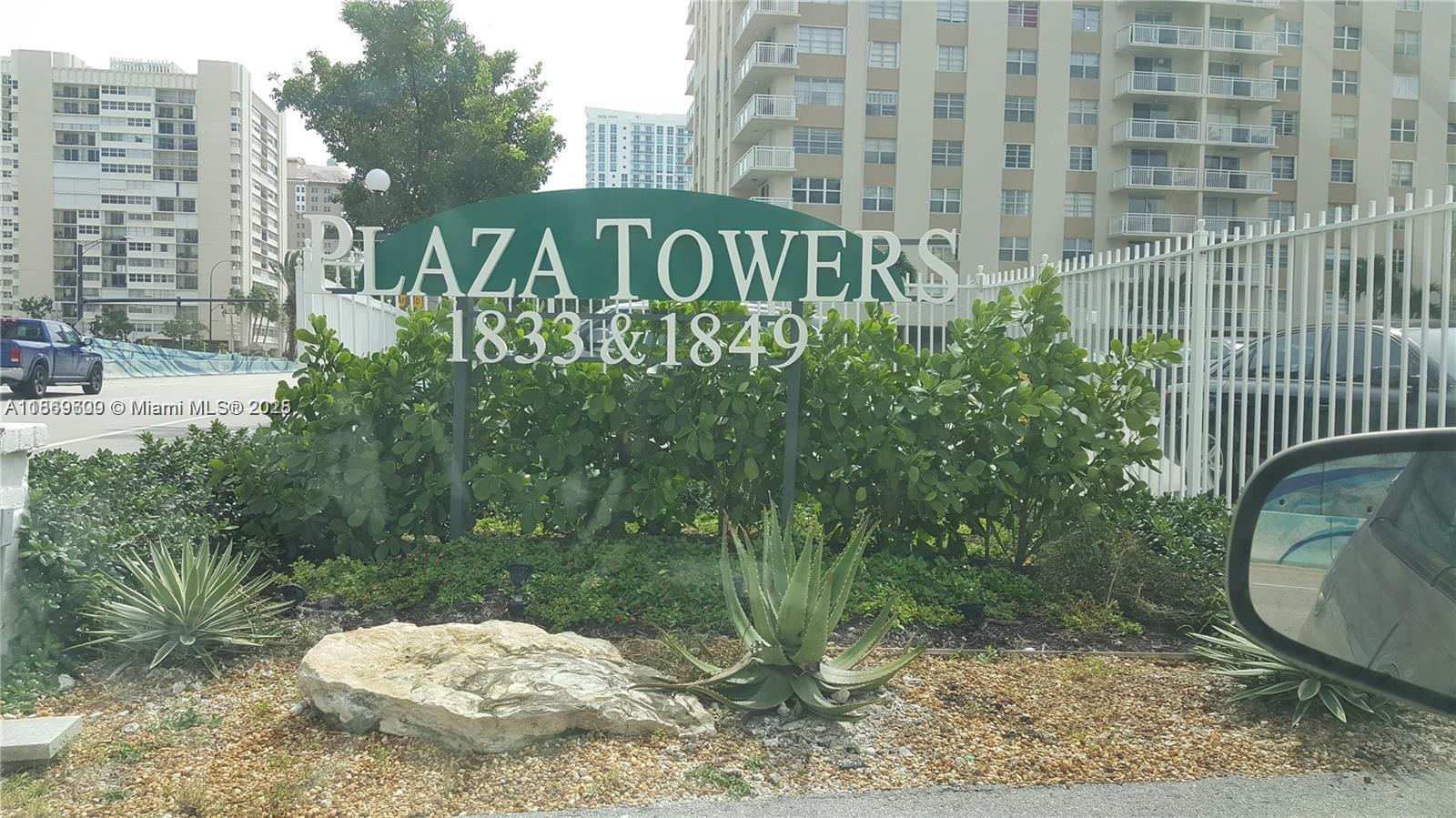 HALLANDALE BEACH, FL — photo 2 of 30
