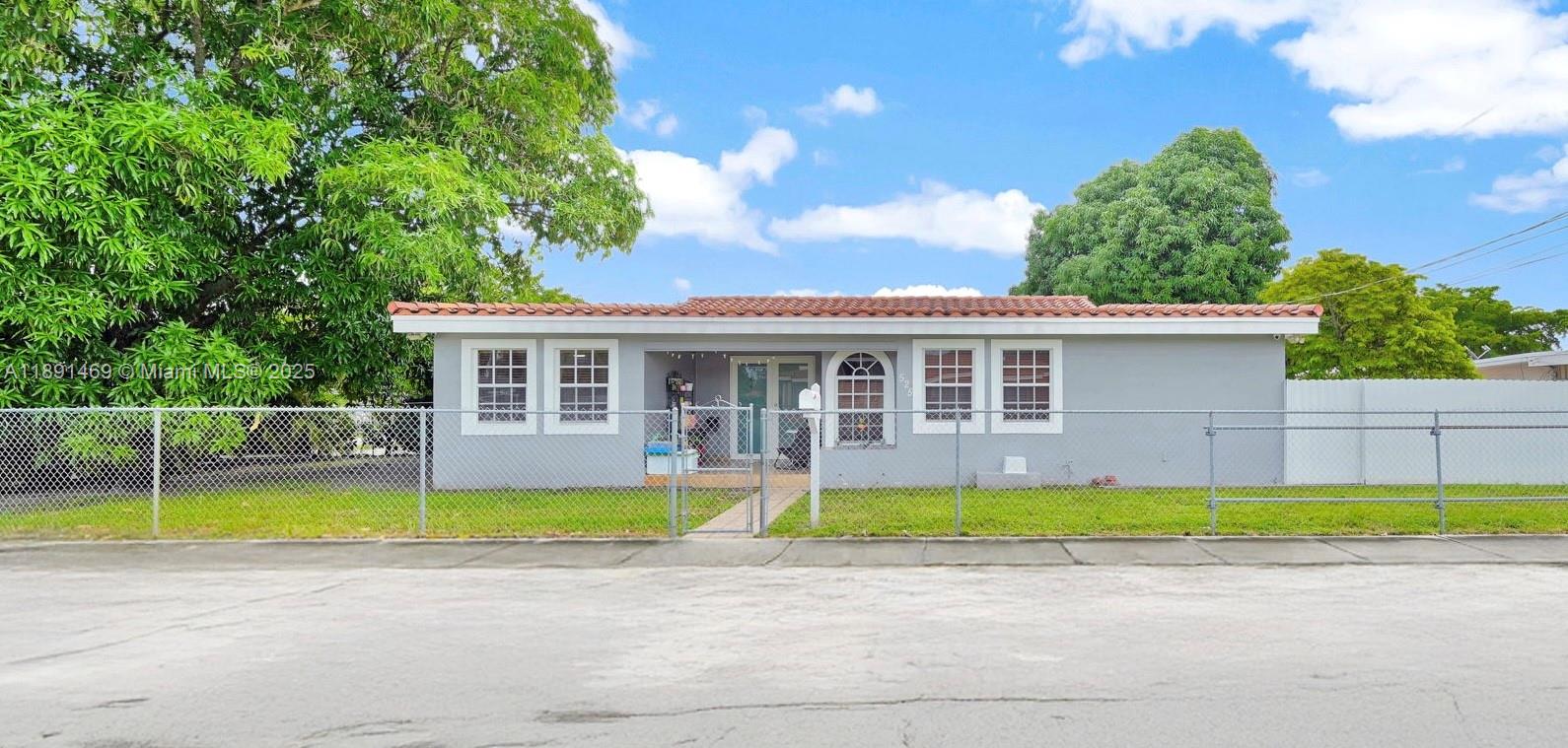 525 SW 68th Ave, Miami FL 33144