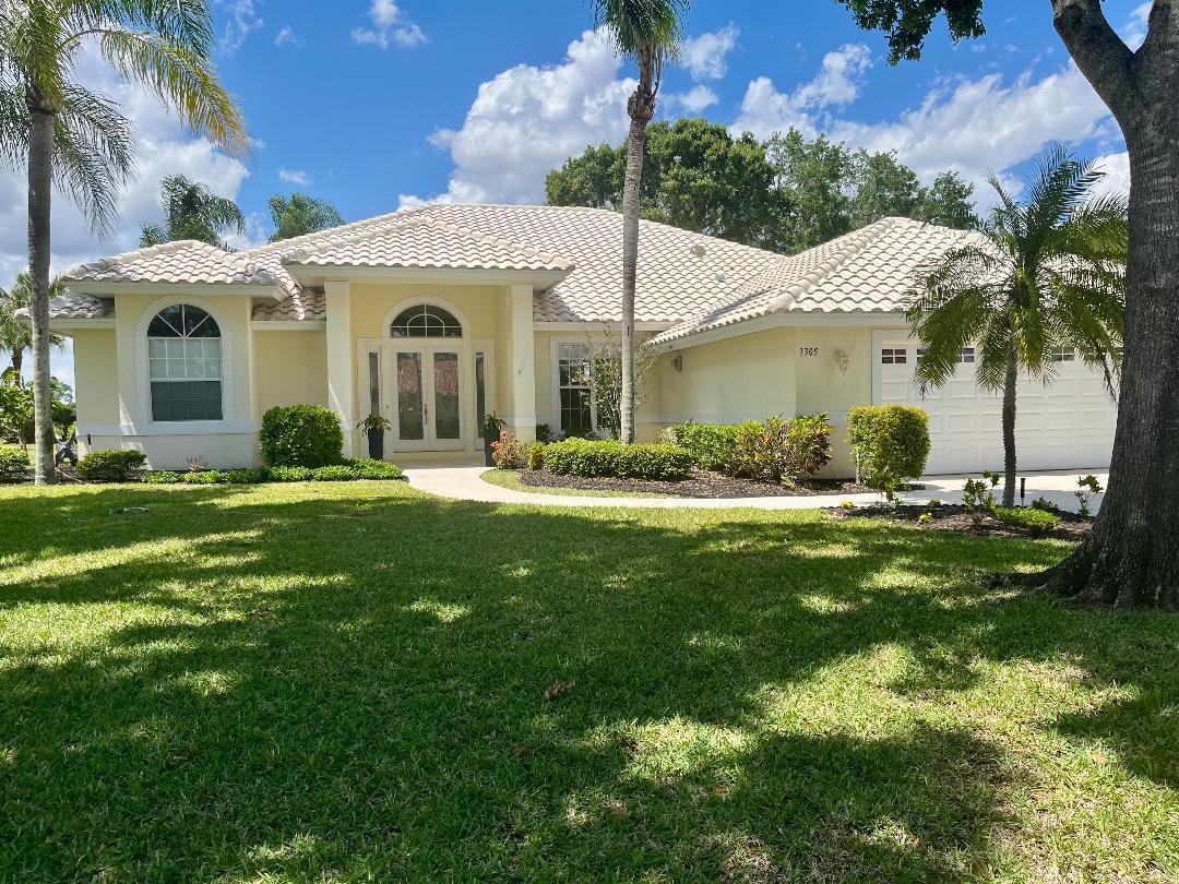 1305 SW Bent Pine Cove, Port St. Lucie FL 34986