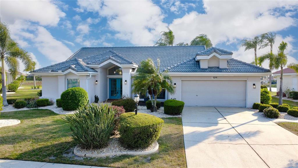 1211 PERIDOT LANE