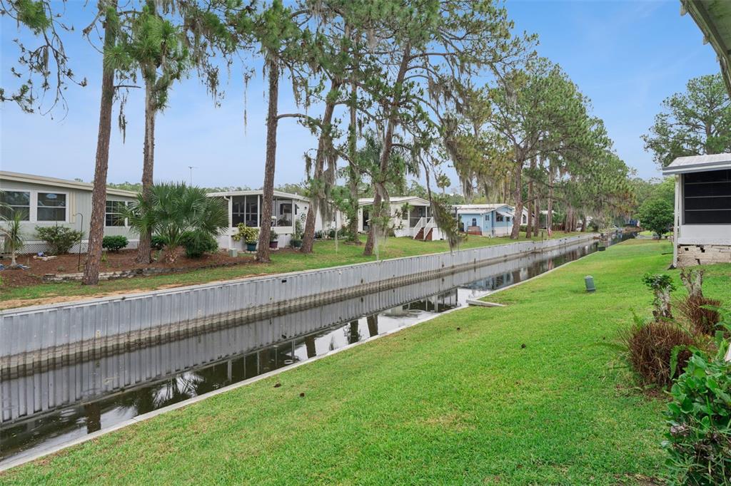 102 PARKLAND DRIVE, EUSTIS, FL — photo 2 of 27