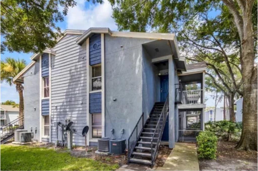 3827 BAY CLUB CIRCLE UNIT 204