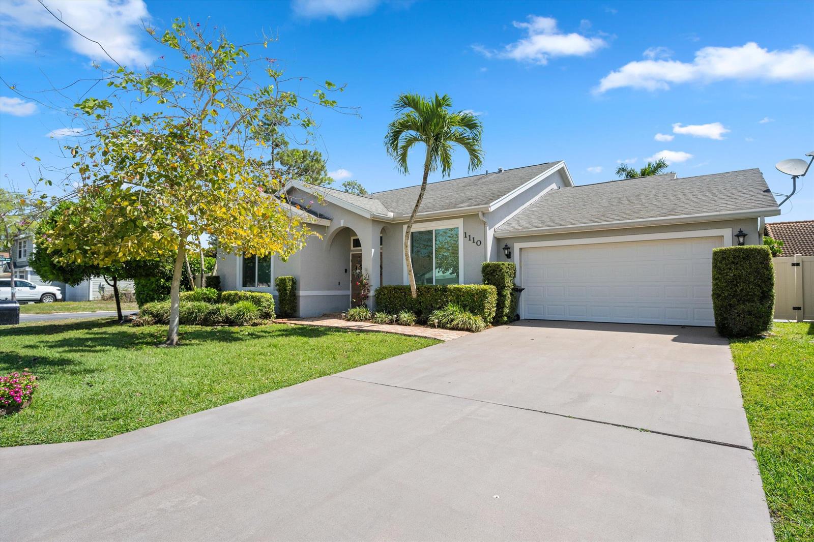 1110 Aviary Road, Wellington FL 33414