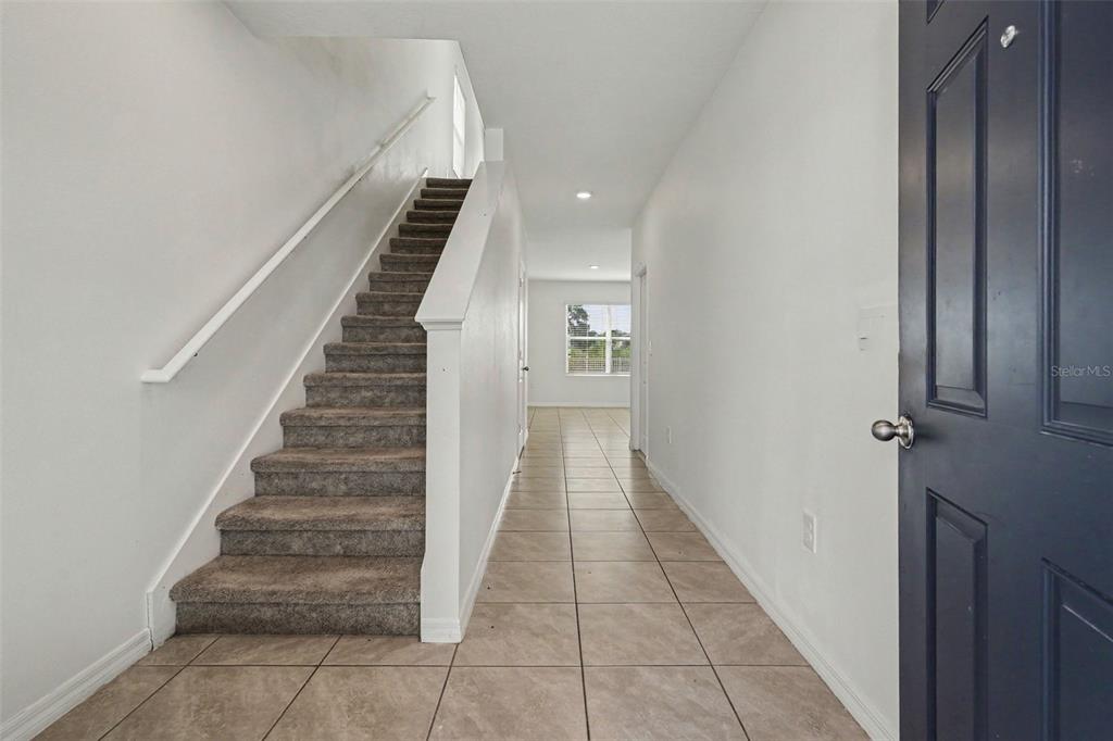10767 PENNY GALE LOOP, SAN ANTONIO, FL — photo 4 of 27