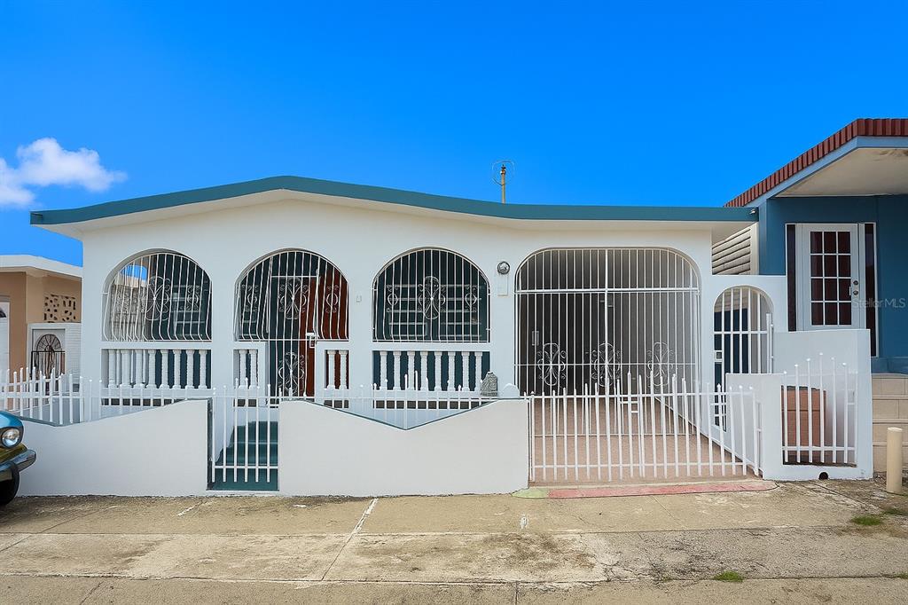 Calle 4  E-7 VILLA MADRID