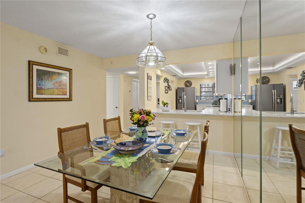 5608 GULF DRIVE UNIT 104, HOLMES BEACH, FL — photo 4 of 30