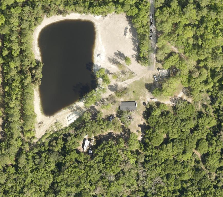270 WRIGHT GROVE ROAD, OAK HILL, FL — photo 4 of 17