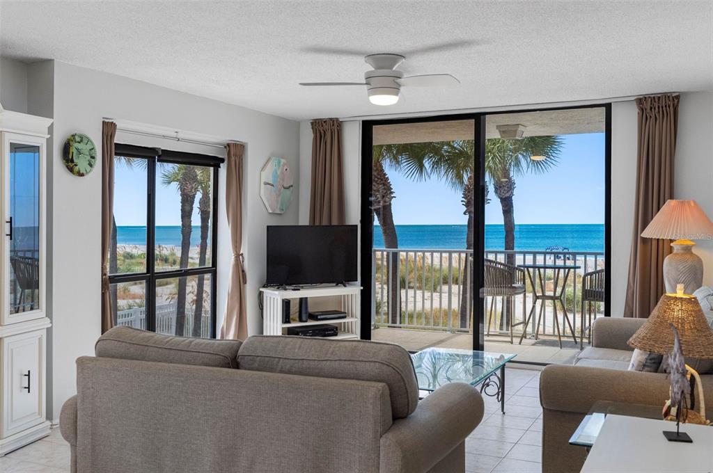13336 GULF BOULEVARD UNIT 101, MADEIRA BEACH, FL — photo 3 of 23