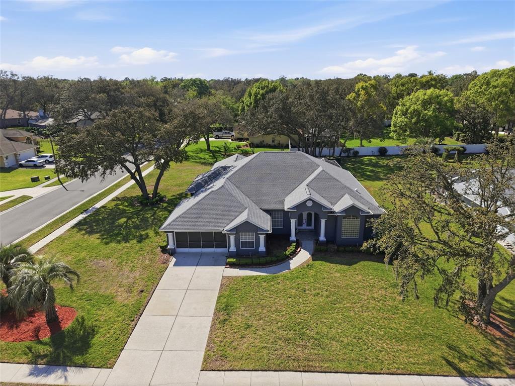 18729 BASCOMB LANE