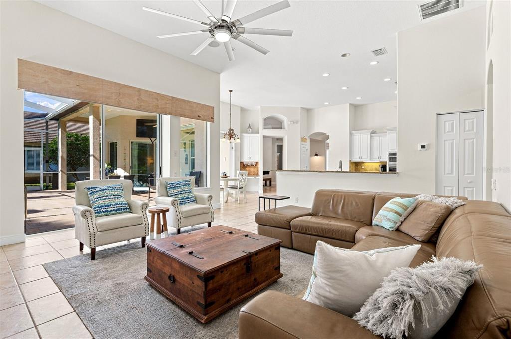 5091 JASMINE WAY, PALM HARBOR, FL — photo 4 of 30