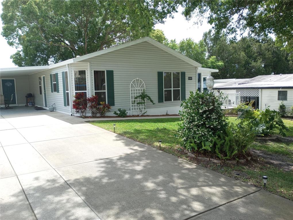 1403 LINDSEY LANE