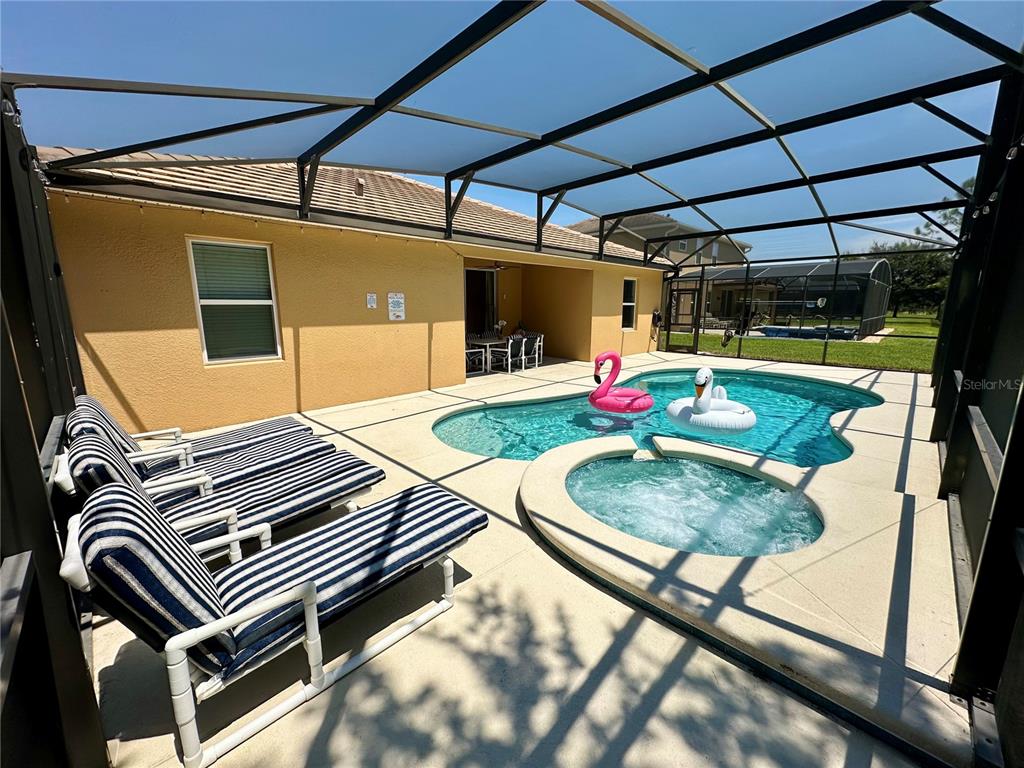 9110 STROMBOLI COURT