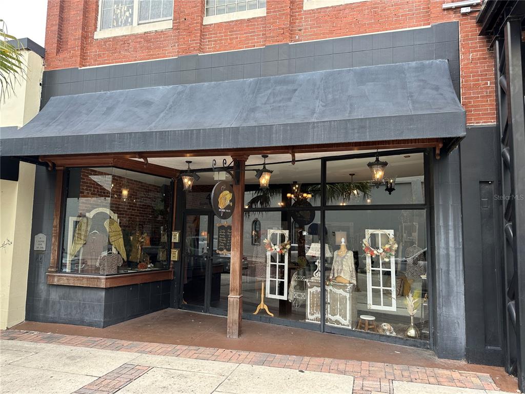 42 S MAGNOLIA AVENUE