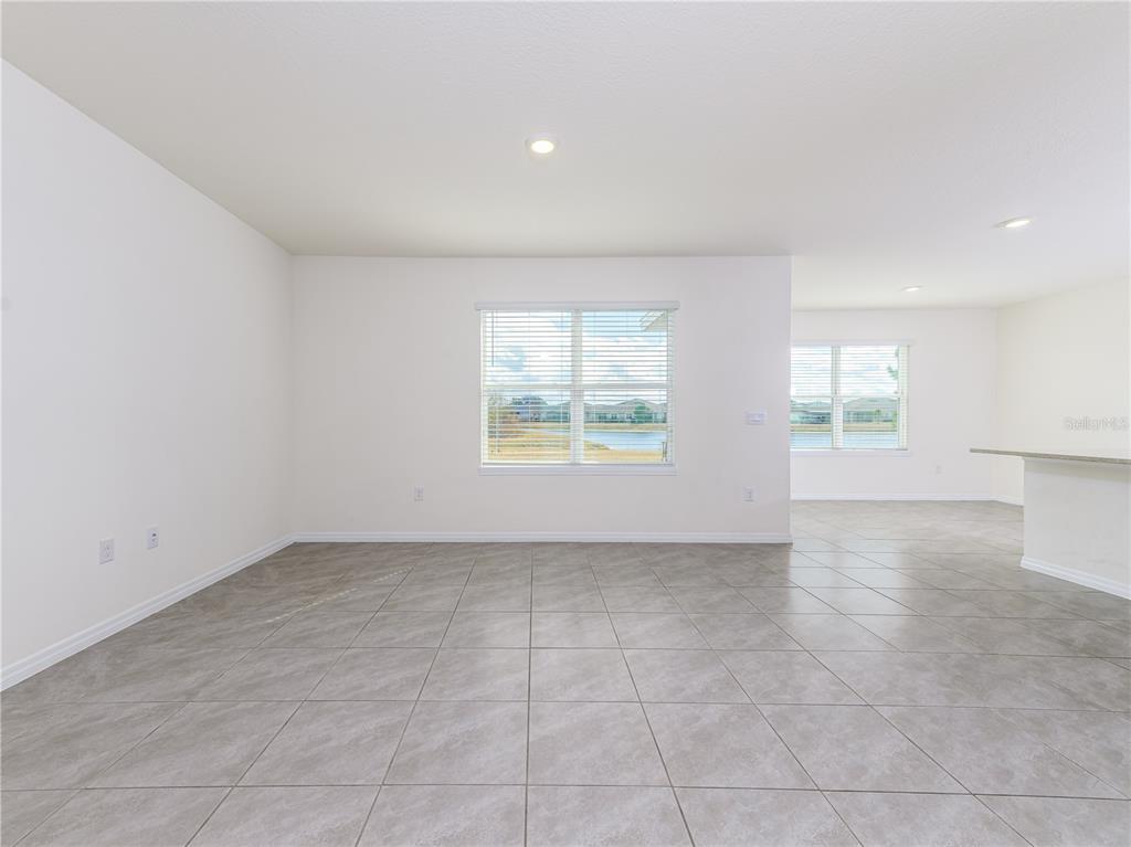 10797 PENNY GALE LOOP, SAN ANTONIO, FL — photo 4 of 30