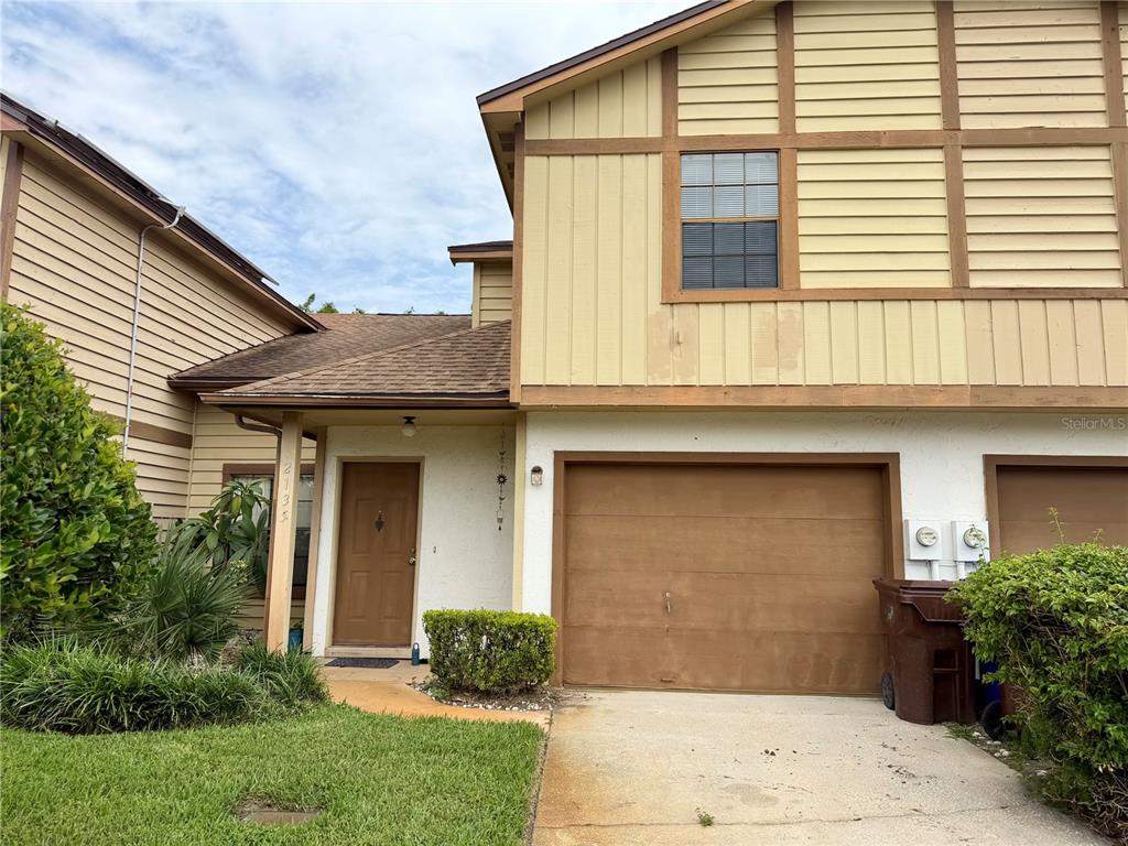 2135 BALBOA WAY