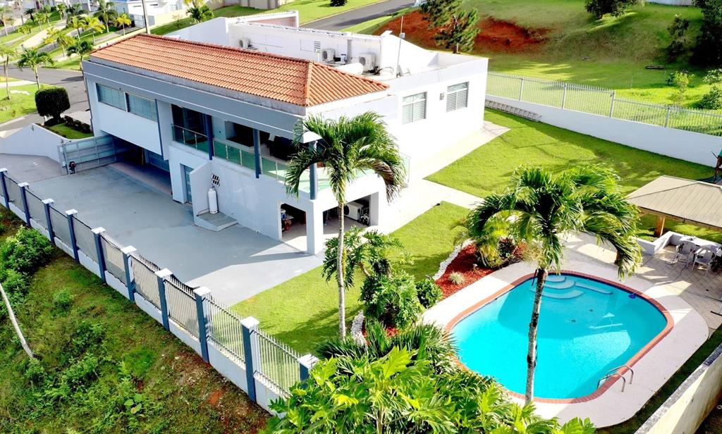 71 4 CAMINO REAL