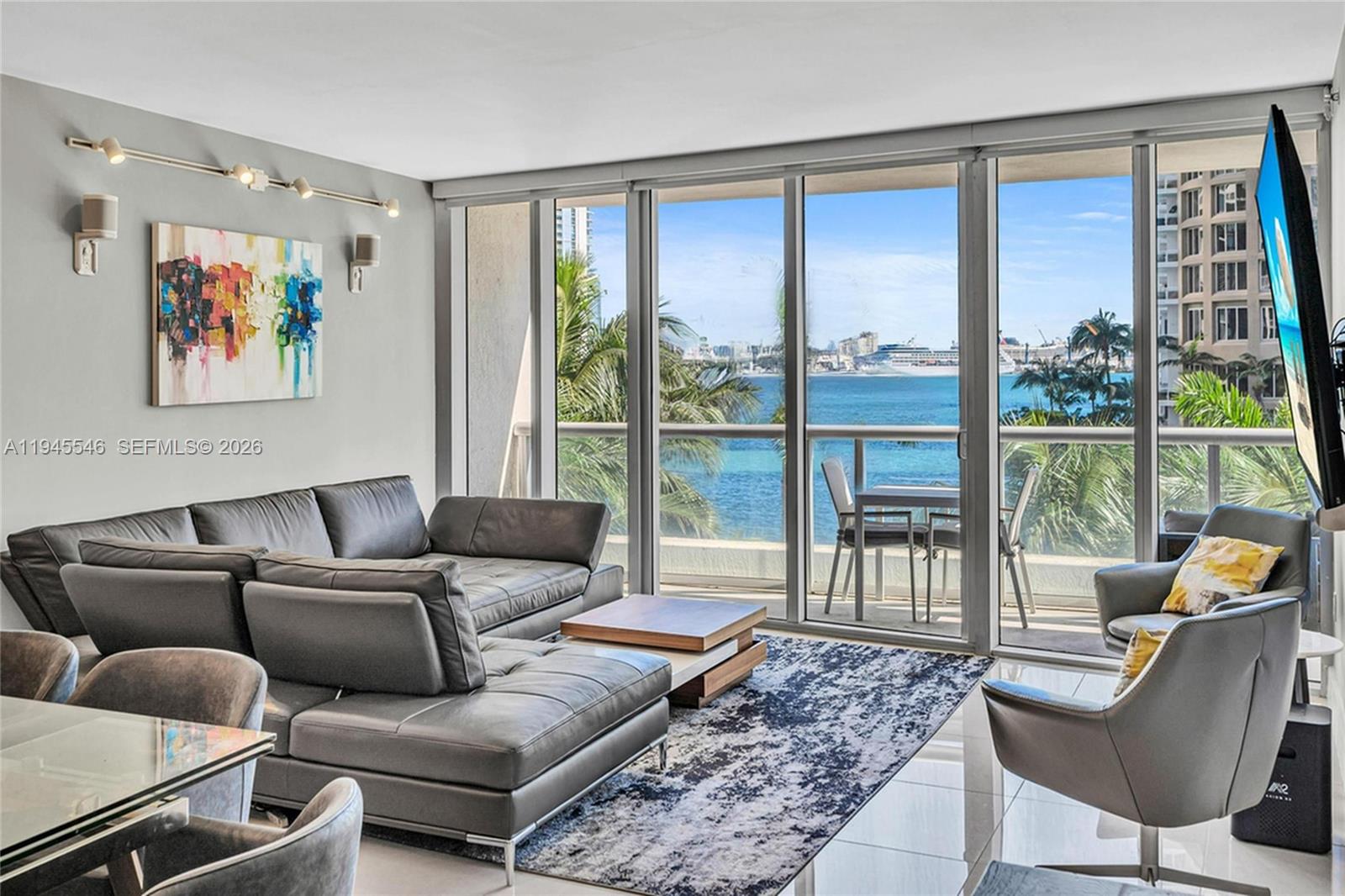 465 Brickell Ave # 417, Miami FL 33131