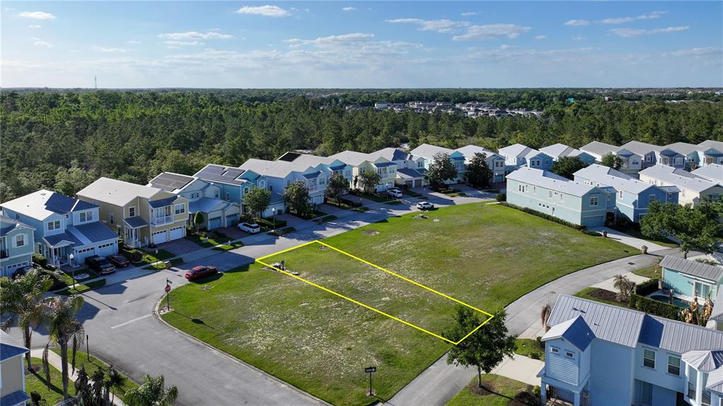 FAIRVIEW CIRCLE, KISSIMMEE, FL — photo 2 of 16