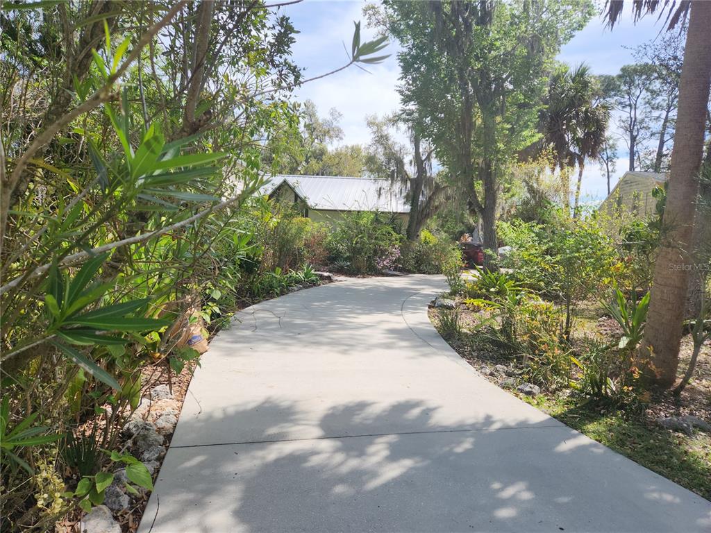 1035 SIRUS TRAIL, SARASOTA, FL — photo 2 of 30