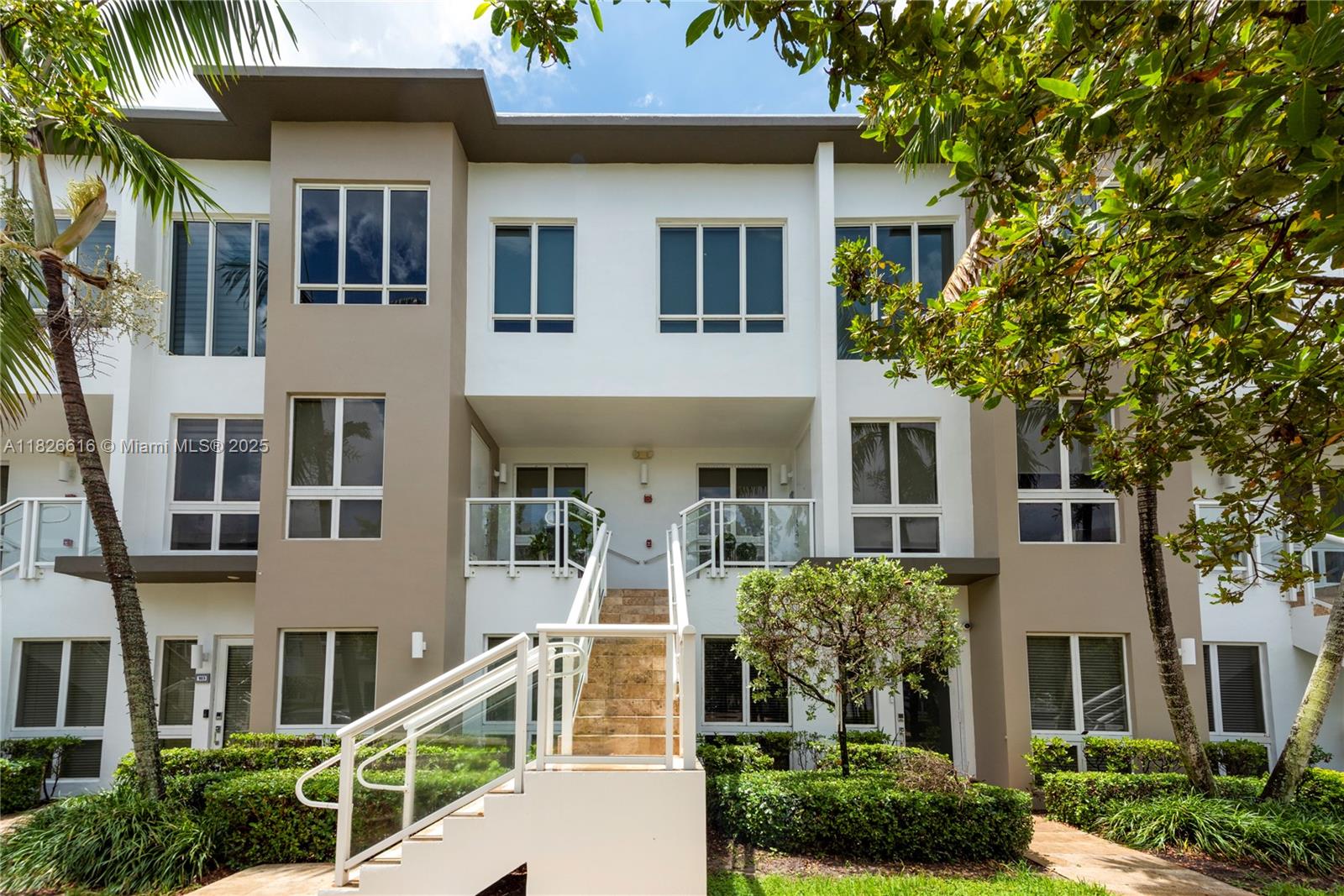 10260 NW 63rd Ter # 208, Doral FL 33178