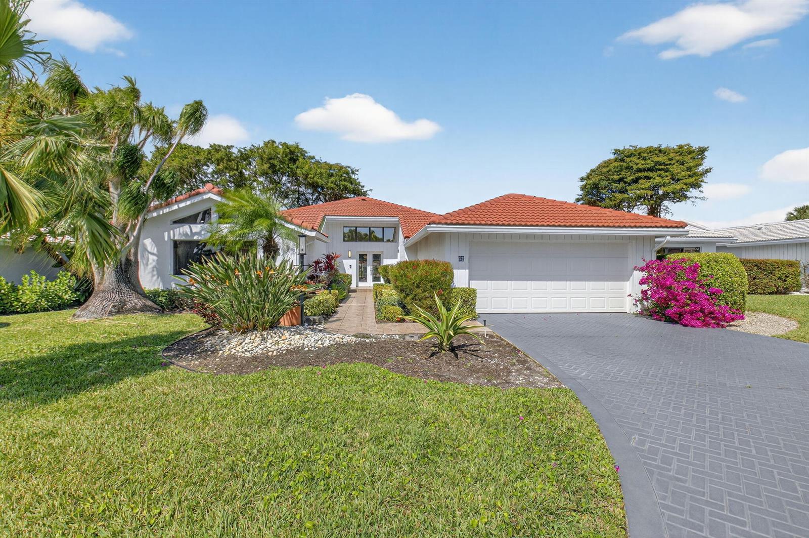 32 Estate Drive, Boynton Beach FL 33436