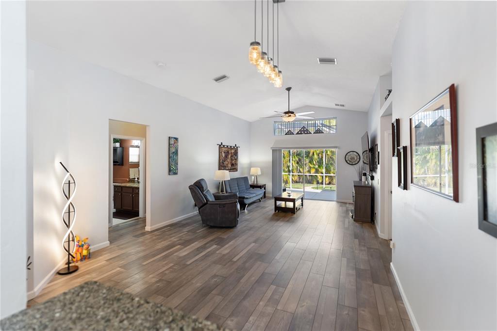 4553 ABACOS PLACE, BRADENTON, FL — photo 4 of 30