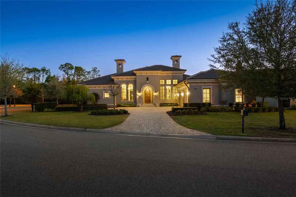 10012 HYPERION LANE