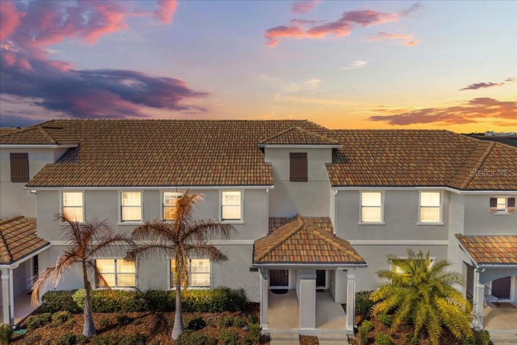 4805 MEMORIES LANE