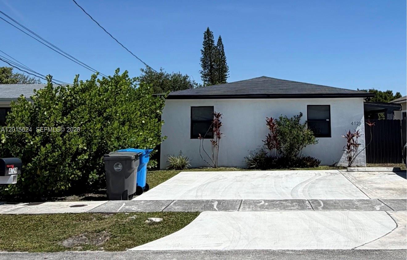 4129 SW 23 Street, West Park FL 33023