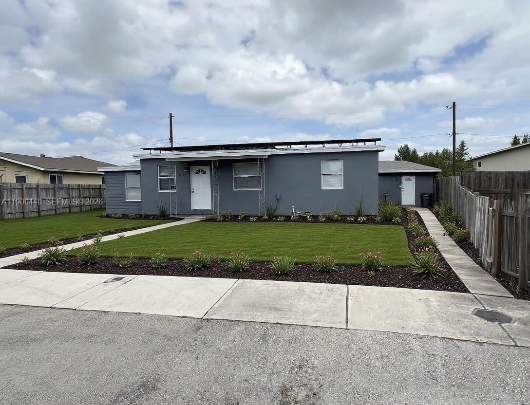 1885 NE 53rd St, Pompano Beach FL 33064