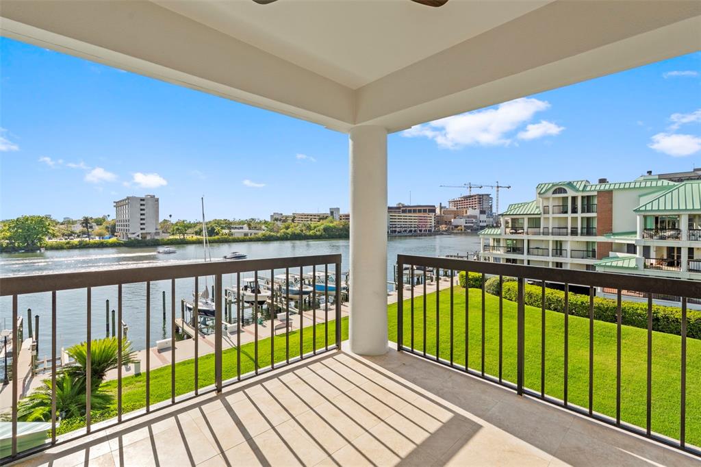 943 SEDDON COVE WAY UNIT 943