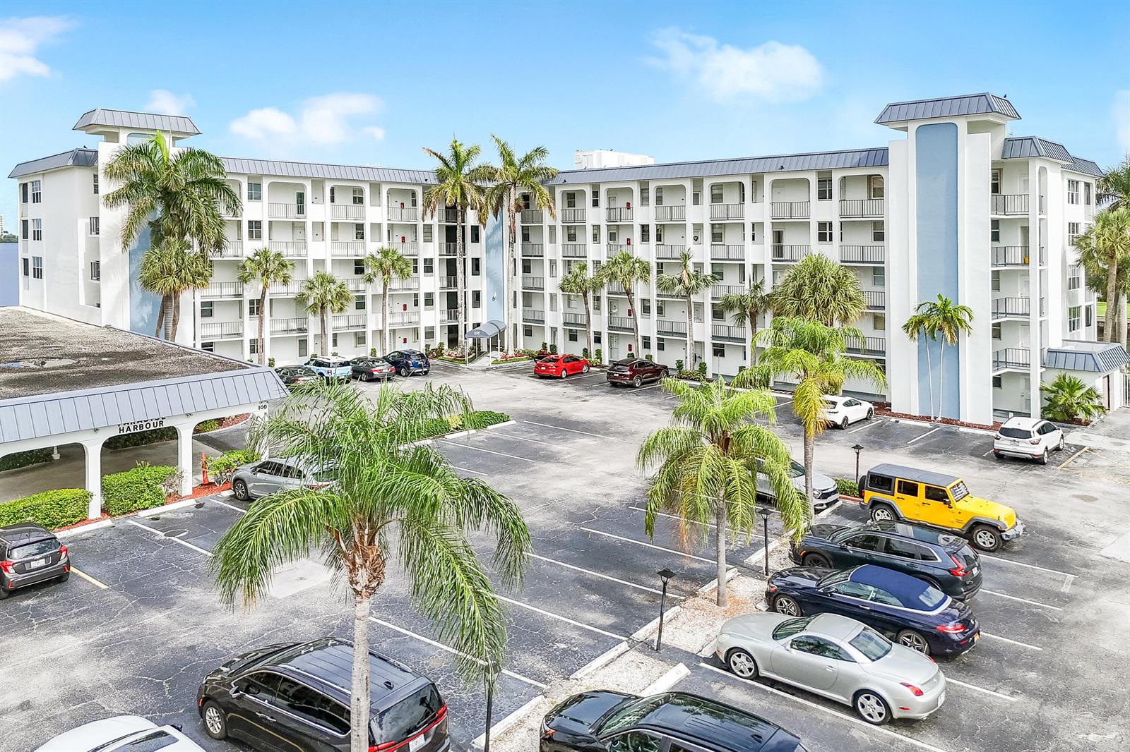 100 Paradise Harbour Boulevard # 211, North Palm Beach FL 33408