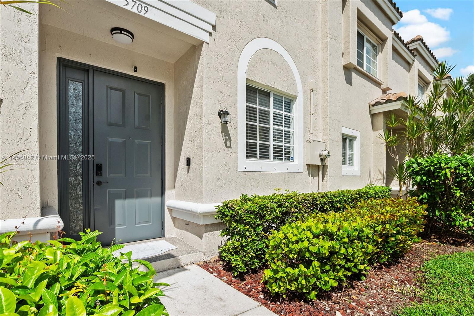 5709 NW 48th Ave # 5709, Coconut Creek FL 33073