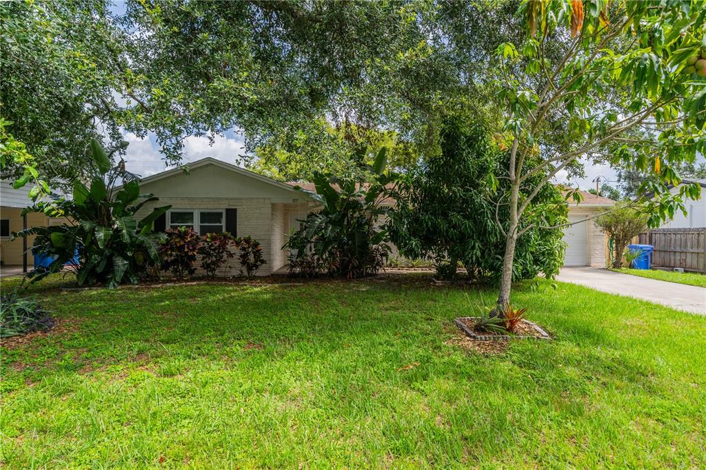 117 CONNIE AVENUE