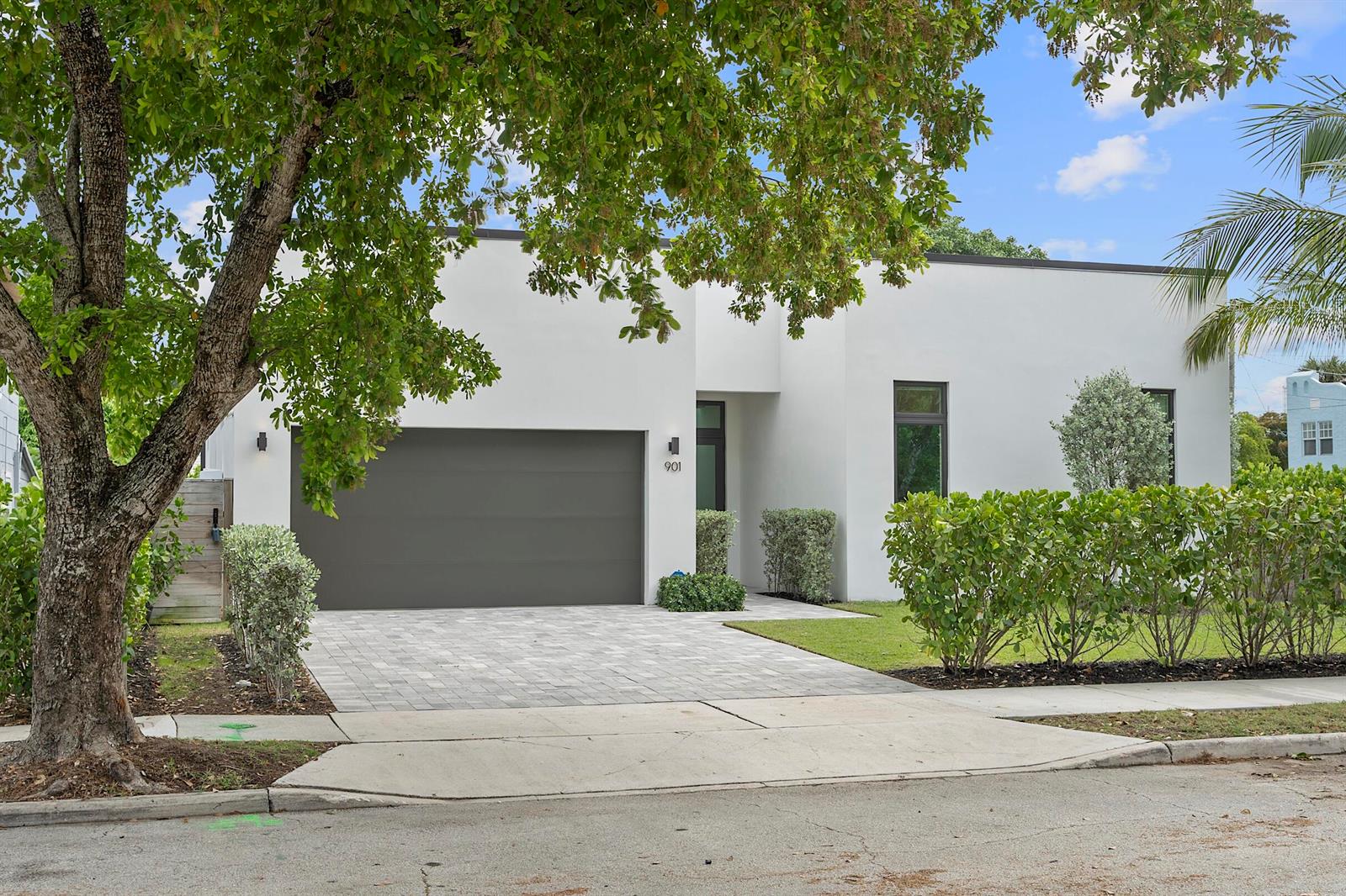 901 Upland Road, West Palm Beach FL 33401