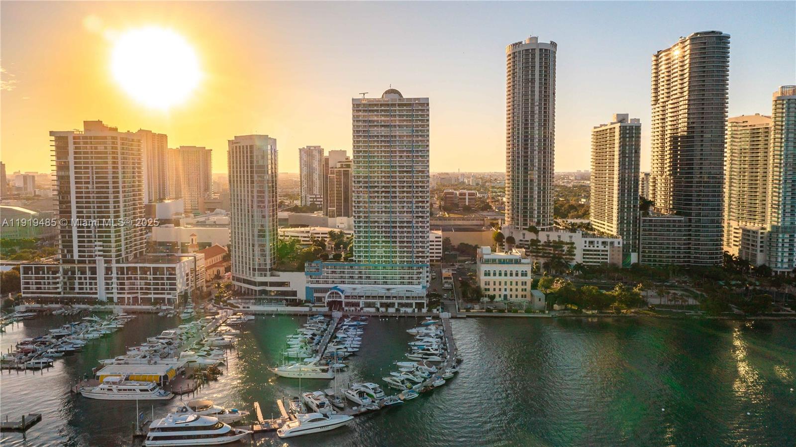 1717 N Bayshore Dr # 1953, Miami FL 33132