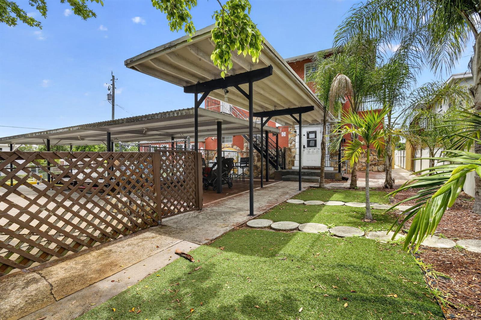 800 14th Street, West Palm Beach FL 33401