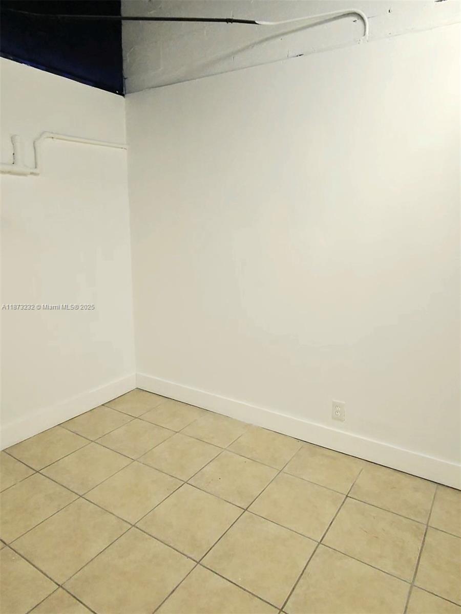 1100-02 Sunset Strip # 2, Sunrise FL 33313