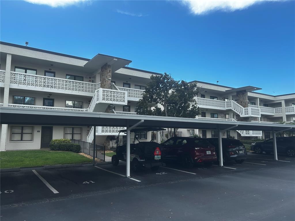4910 BAY STREET NE UNIT 210