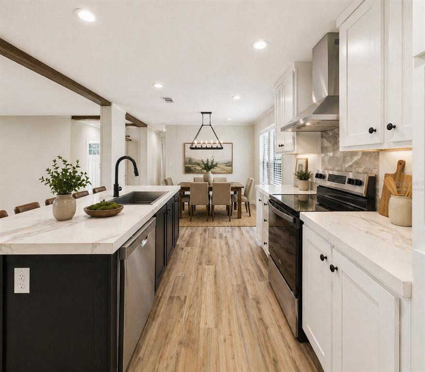 202 MIMOSA DRIVE, HAWTHORNE, FL — photo 3 of 19
