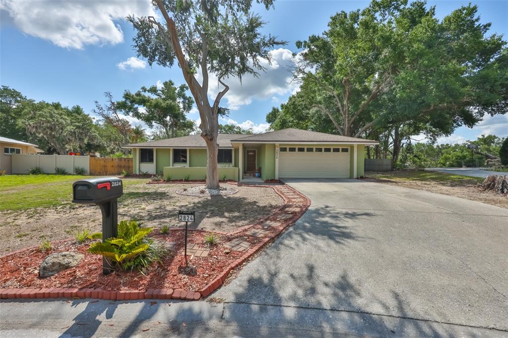 2824 BELLWOOD DRIVE
