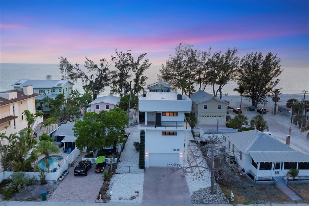 2918 AVENUE E, HOLMES BEACH, FL — photo 5 of 30