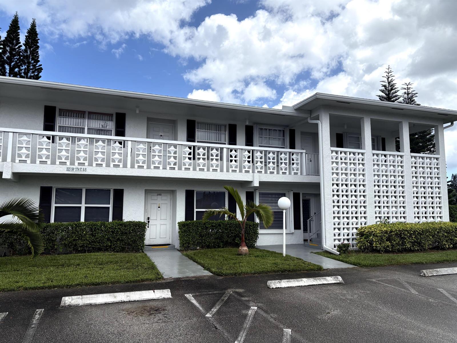 2825 SW 13th Street # 204, Delray Beach FL 33445