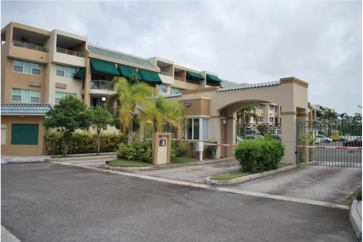 1032 POINT LAGOON ESTATES UNIT 1032