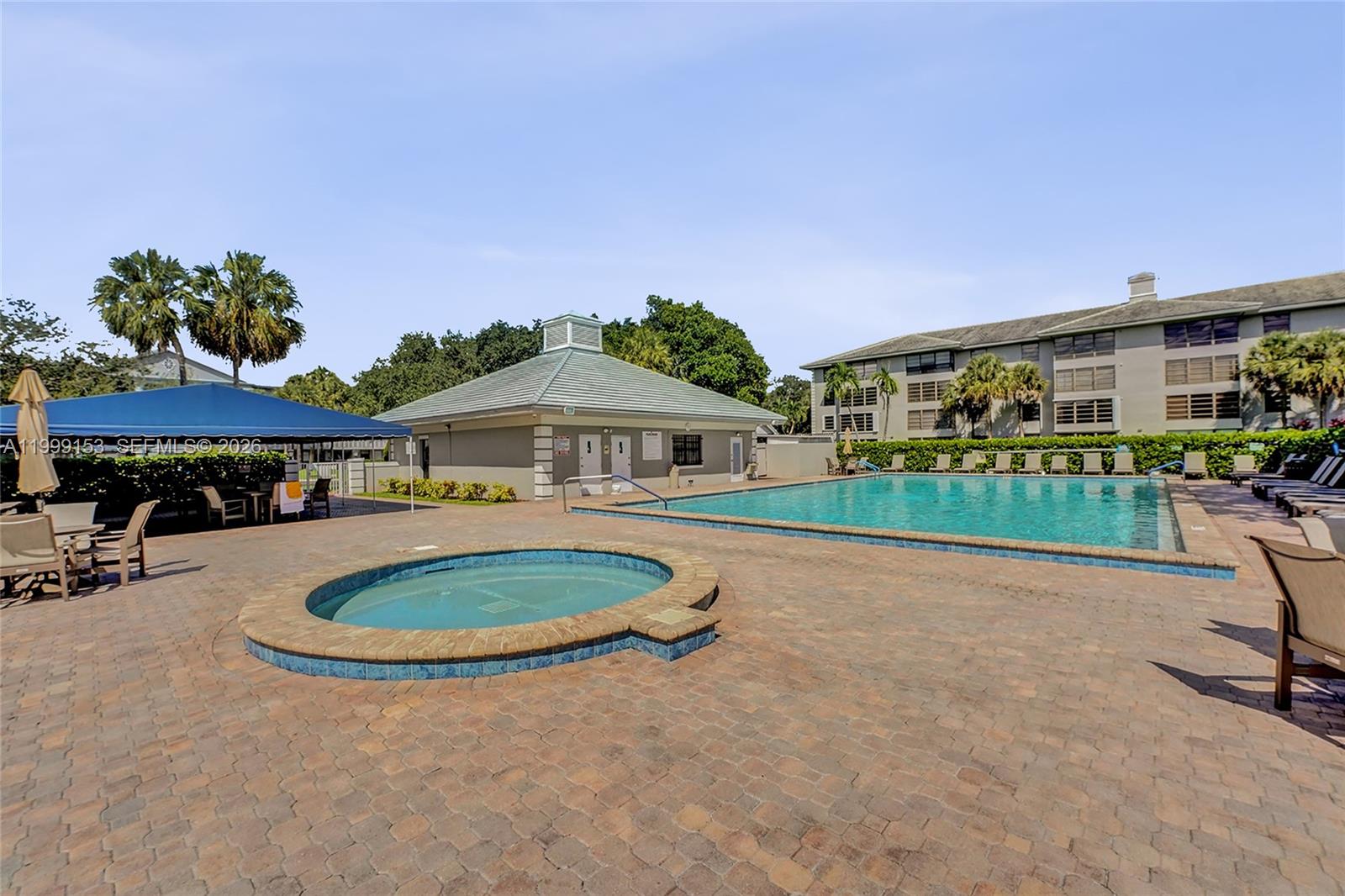 1526 Whitehall Dr # 206, Davie FL 33324